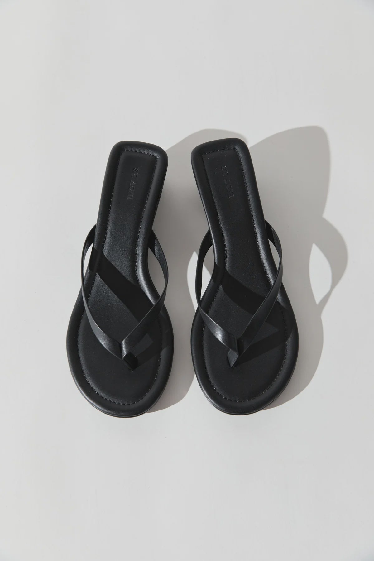 THONG WEDGE