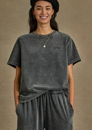 SOHO EVA CREW NECK TEE
