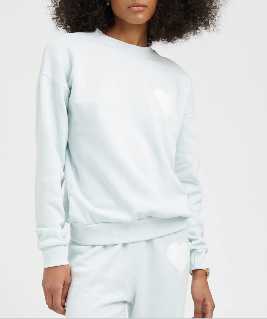 HEART SWEATSHIRT