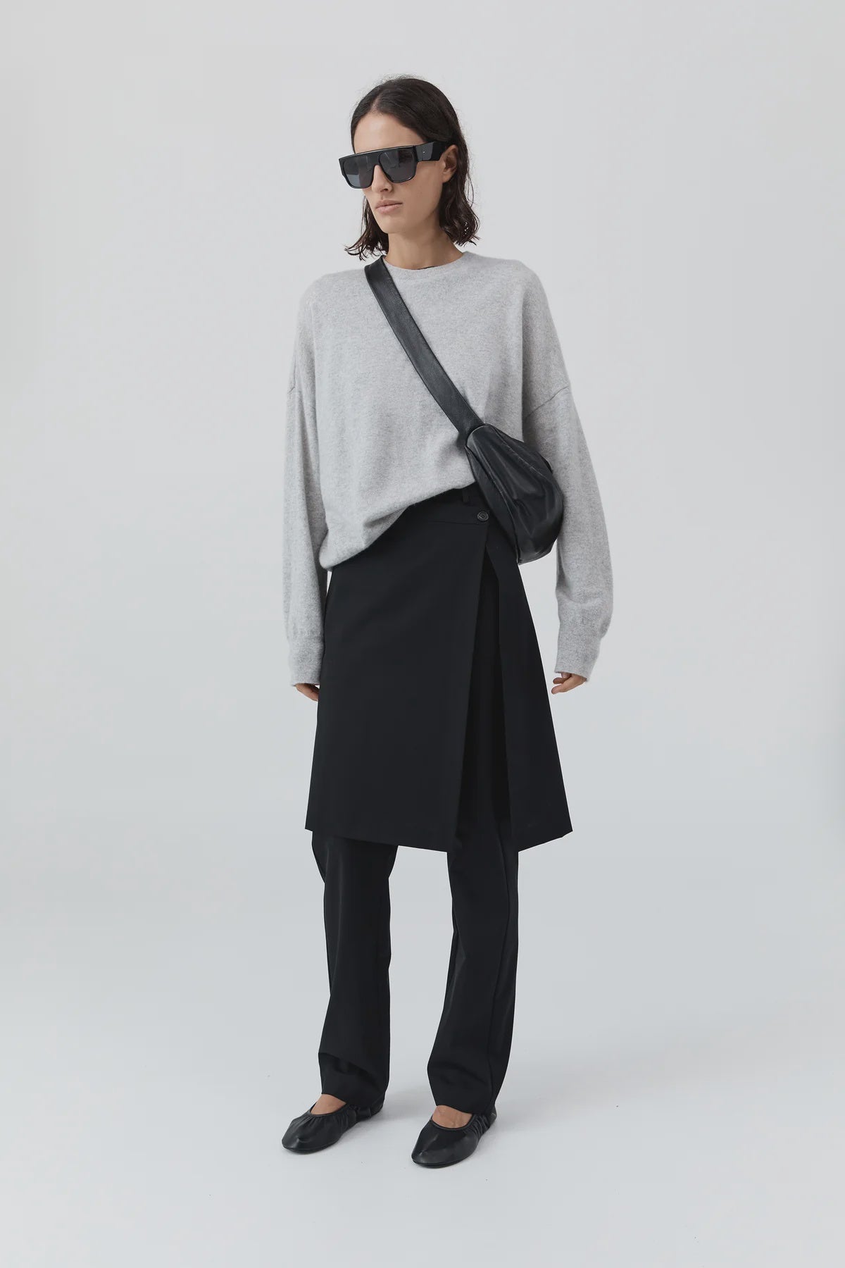 CASHMERE SWEATER