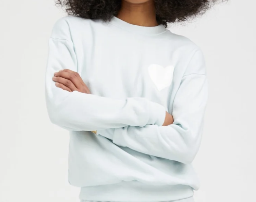 HEART SWEATSHIRT