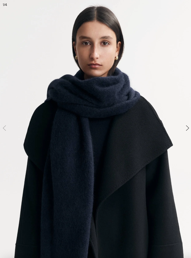ALPACA SCARF
