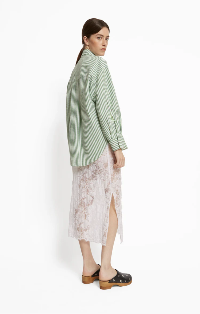 ROSE LACE SKIRT