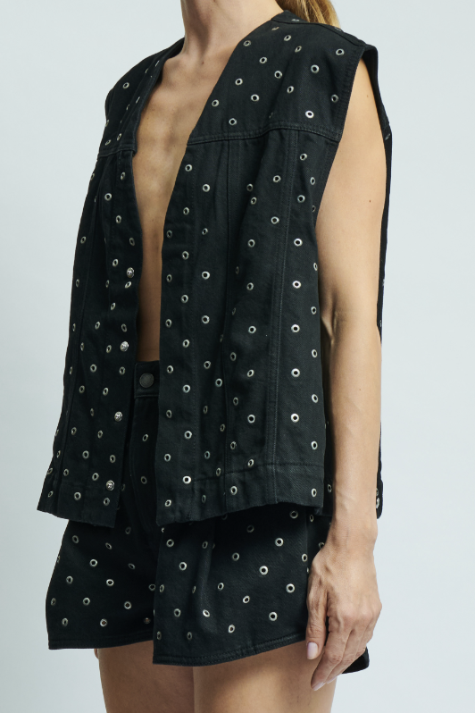 GEENA VEST