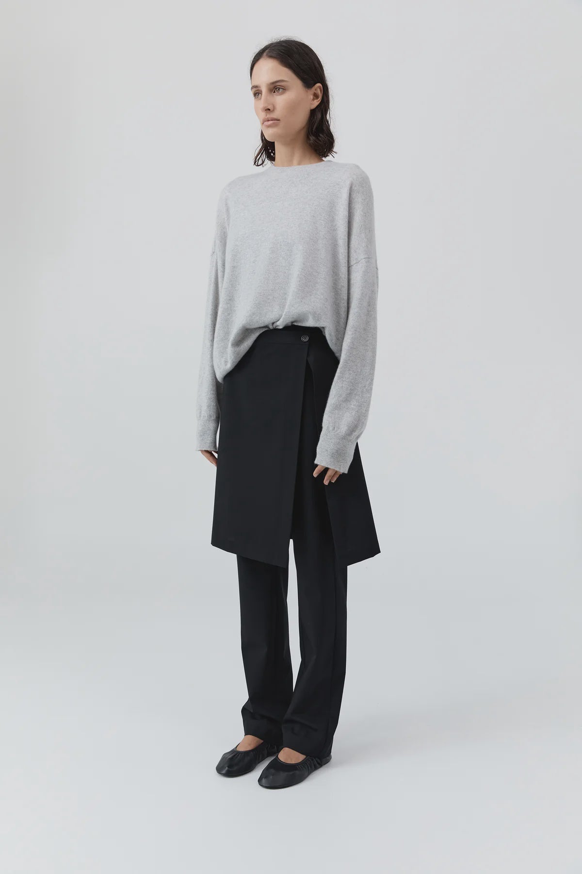 CASHMERE SWEATER