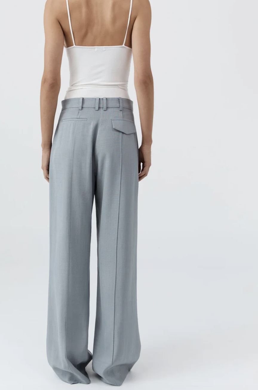 CLASSIC PINTUCK PANTS