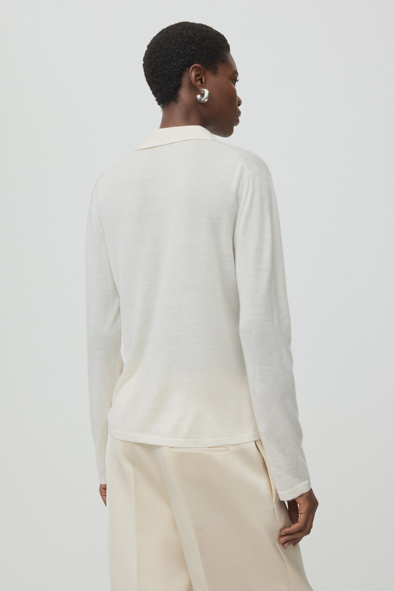 FEATHERLIGHT SHIRT BONE
