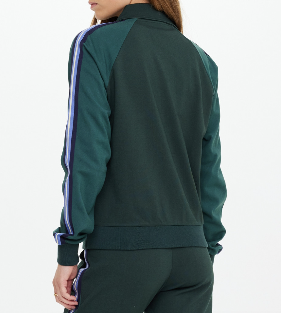 MANEKI PARI JACKET