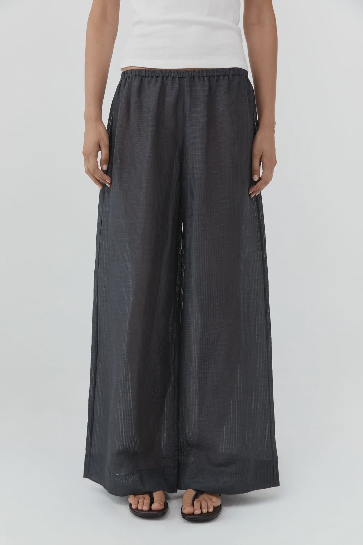WOVEN CHECK RELAXED PANTS
