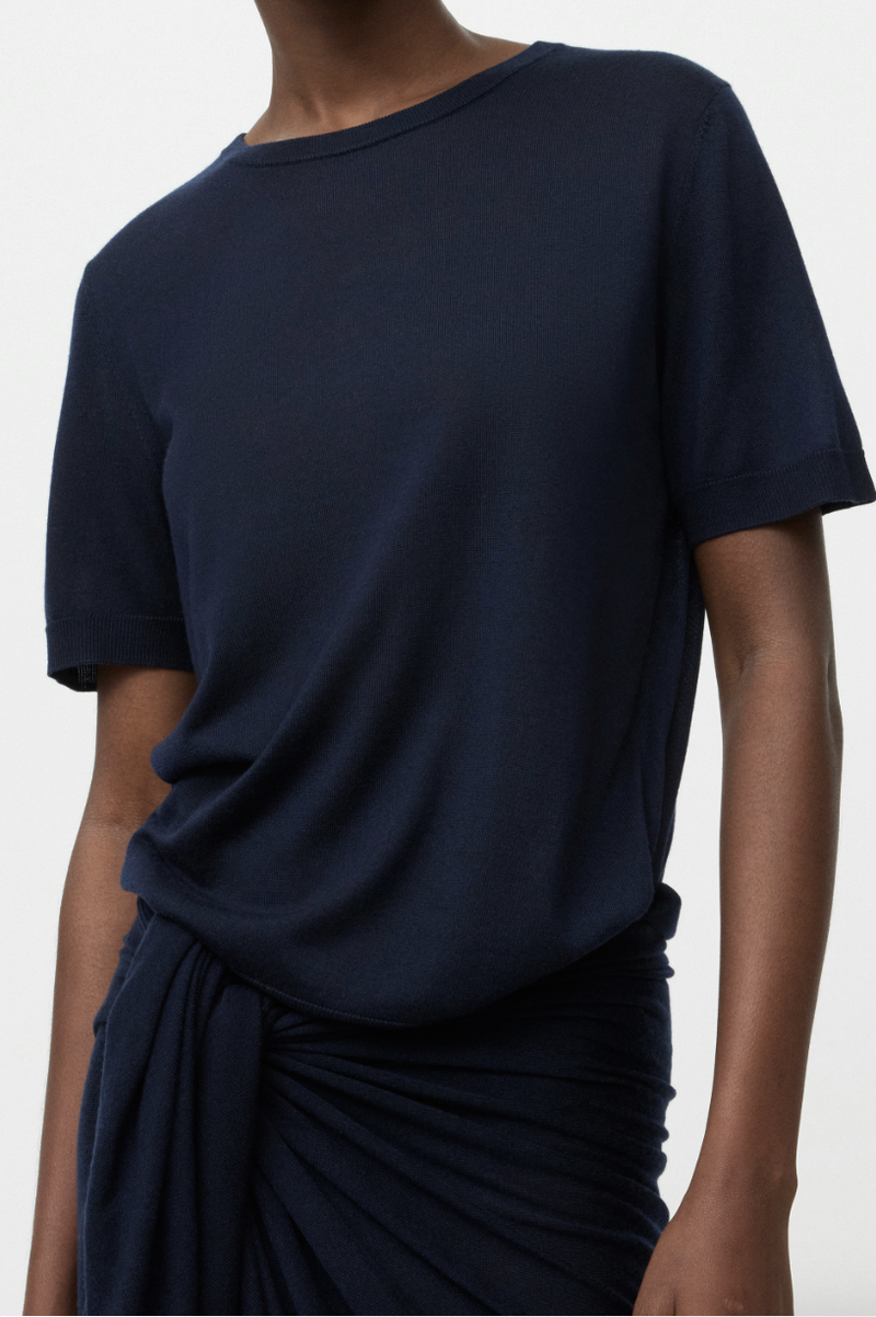 FEATHERLIGHT TEE NAVY