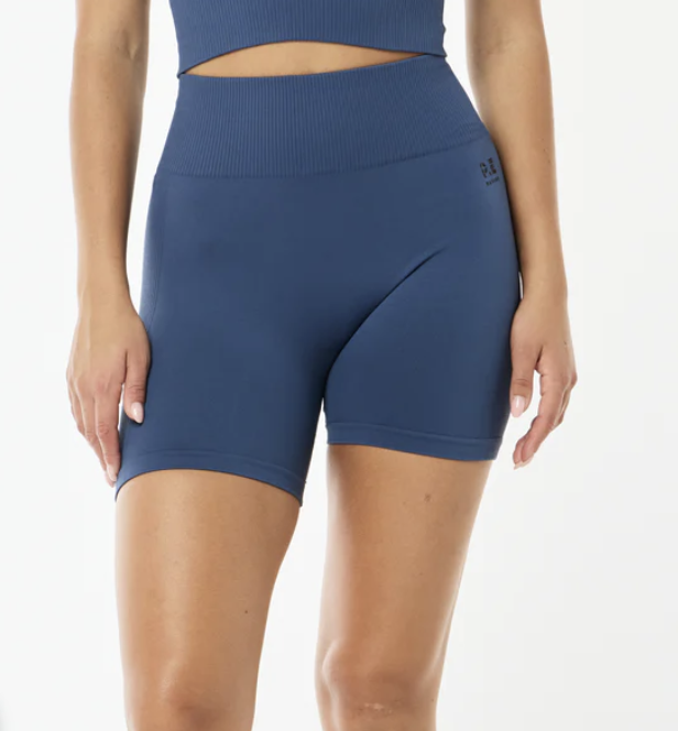 RESTORE SEAMLESS SHORT