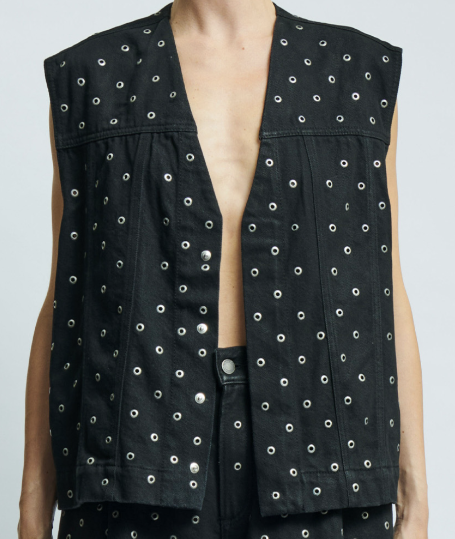 GEENA VEST