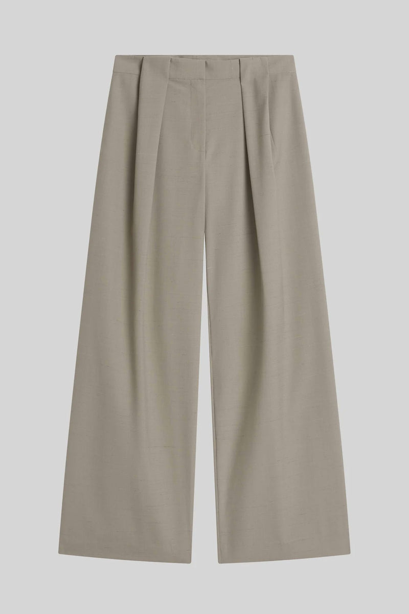 PLEAT LOOP PANTS - MOUSSE