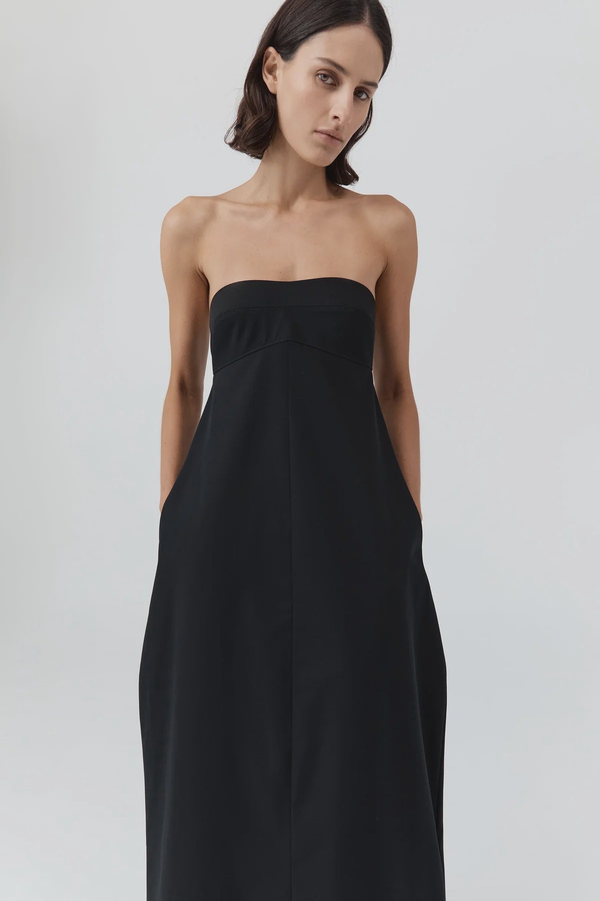 WOOL STRAPLESS COCOON DRESS