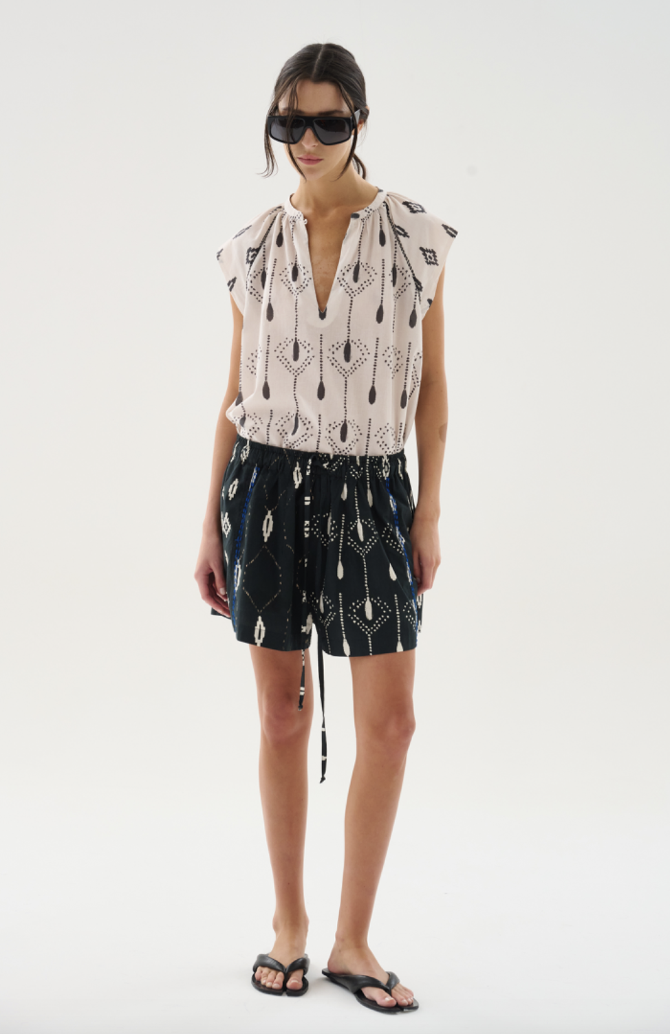 TORCUATO BACAN SHORTS