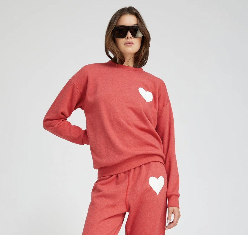 HEART SWEATSHIRT