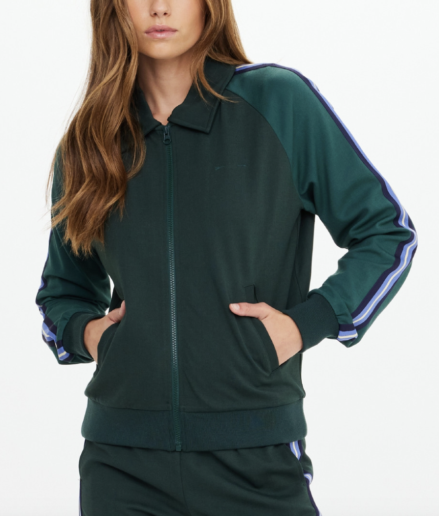 MANEKI PARI JACKET