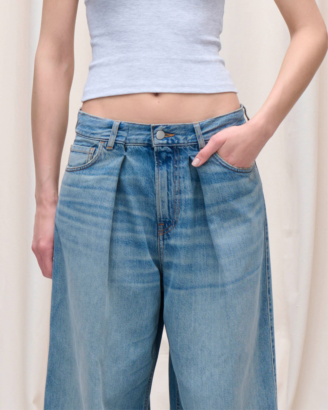 CANDY PLEAT JEAN