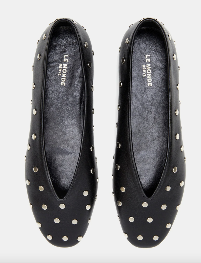 REGENCY SLIPPER - BLK STUD