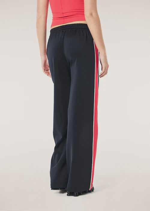 MAN DOWN TRACKPANT