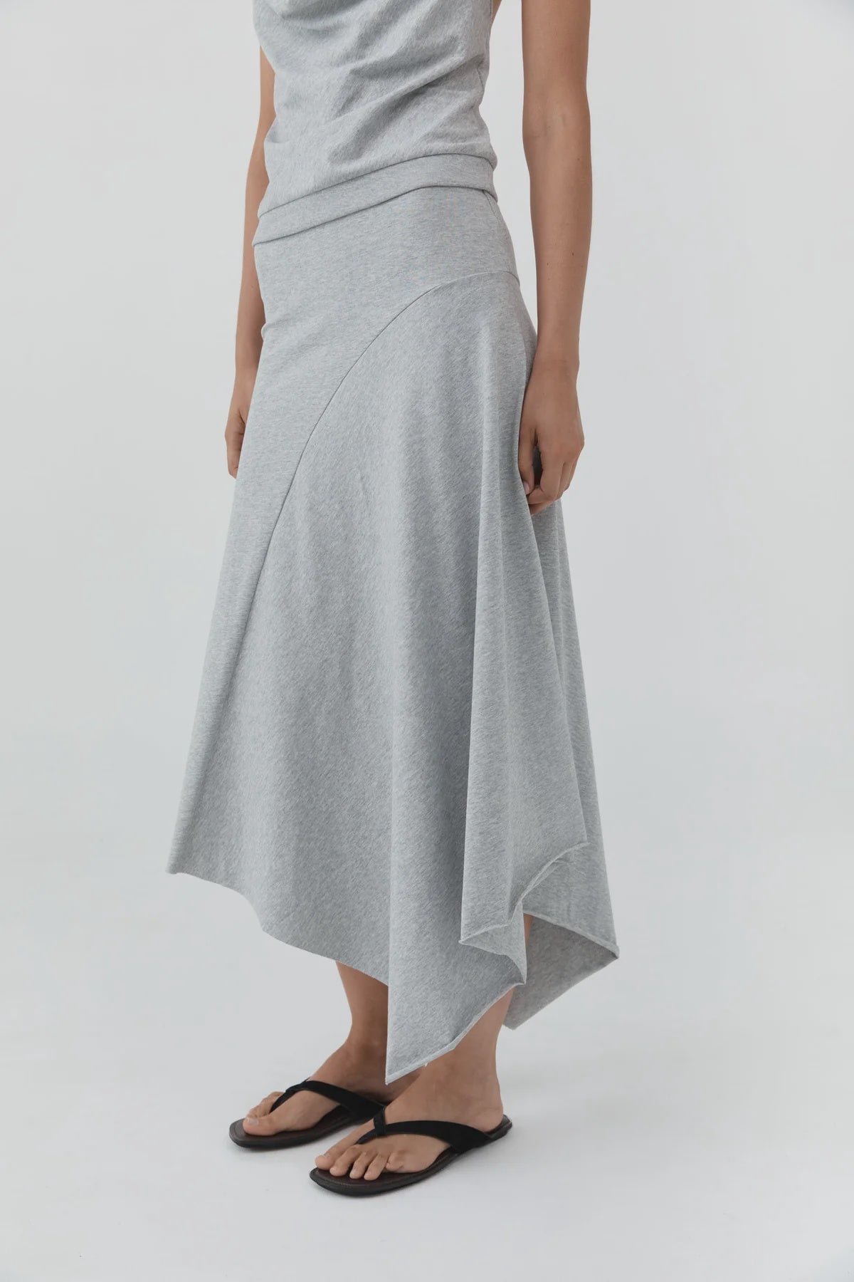 ASYMM DRAPE SKIRT