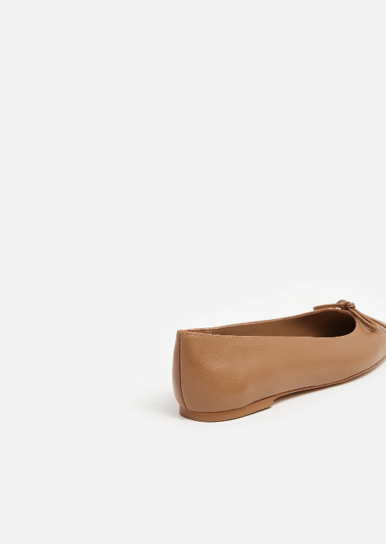 BODIL LEATHER