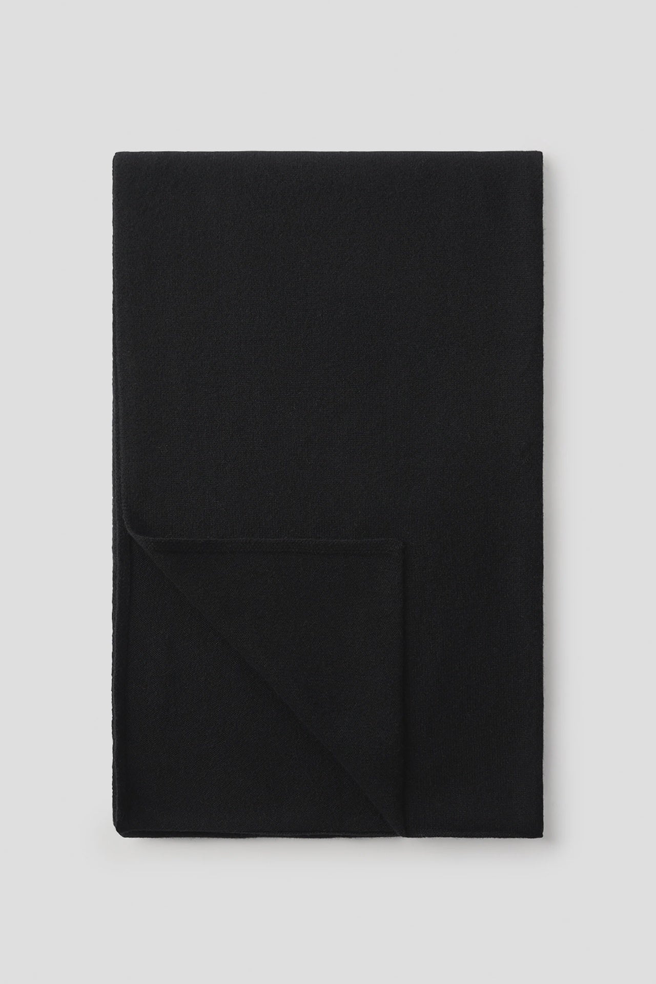KNITTED SCARF BLACK