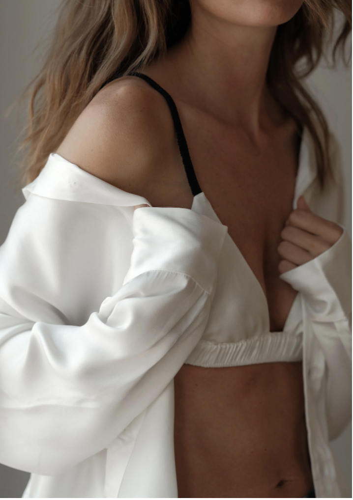 TRIANGLE BRALETTE SILK