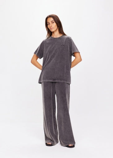 SOHO EVA CREW NECK TEE