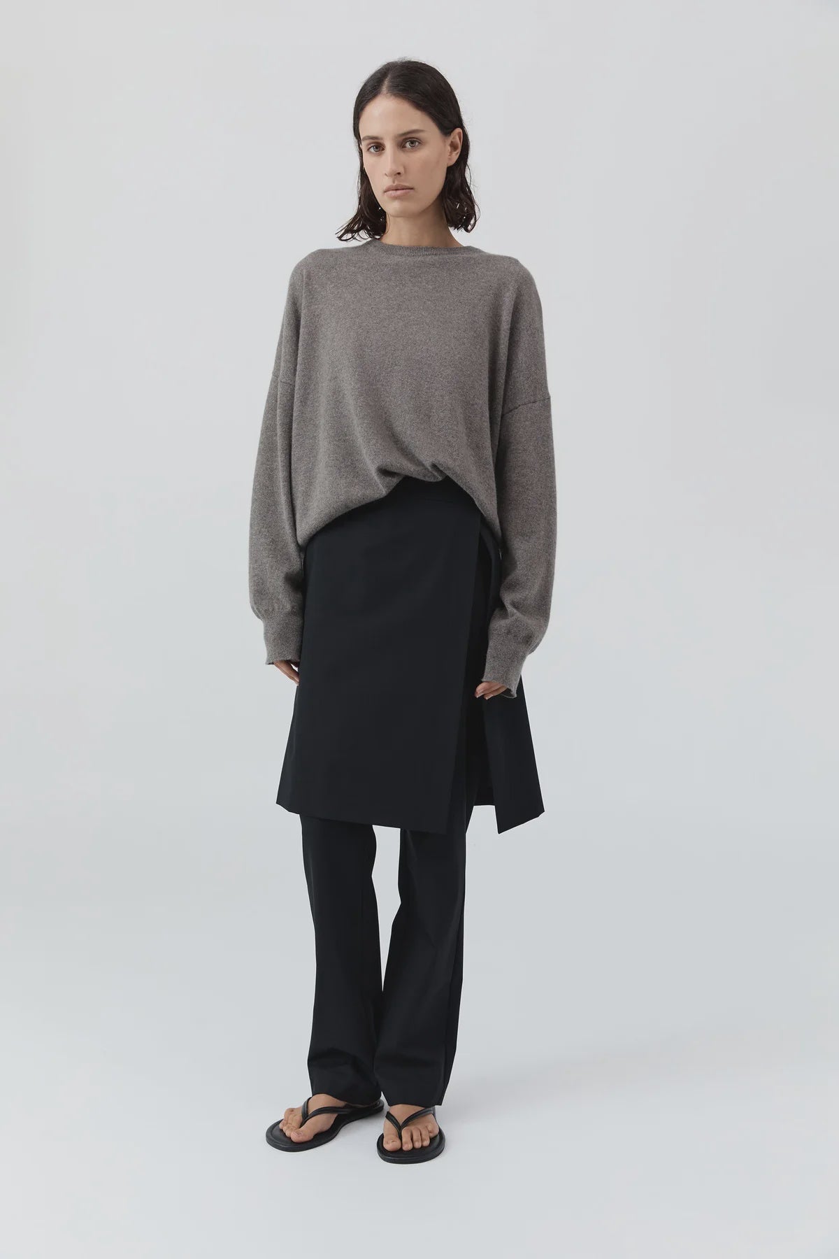 CASHMERE SWEATER